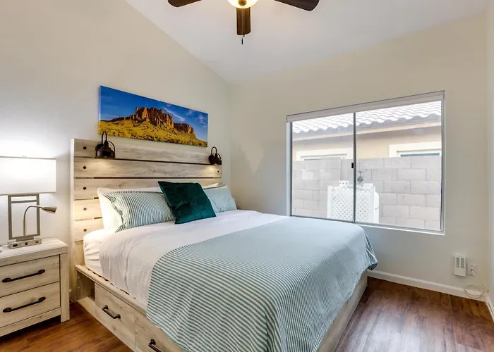 Upscale Golfer'S Oasis W/ Pool & Spa In Cave Creek