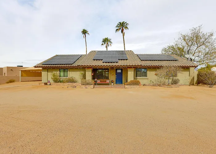 Horsey Hideaway: Ranch House In Cave Creek!